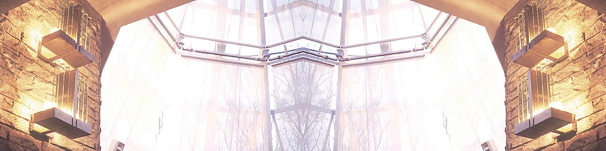 ガラスキューブとステンレスの組み合わせのランプデザイン